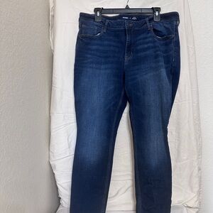 Old Navy Dark Blue Skinny Jeans- mid rise rockstar super skinny